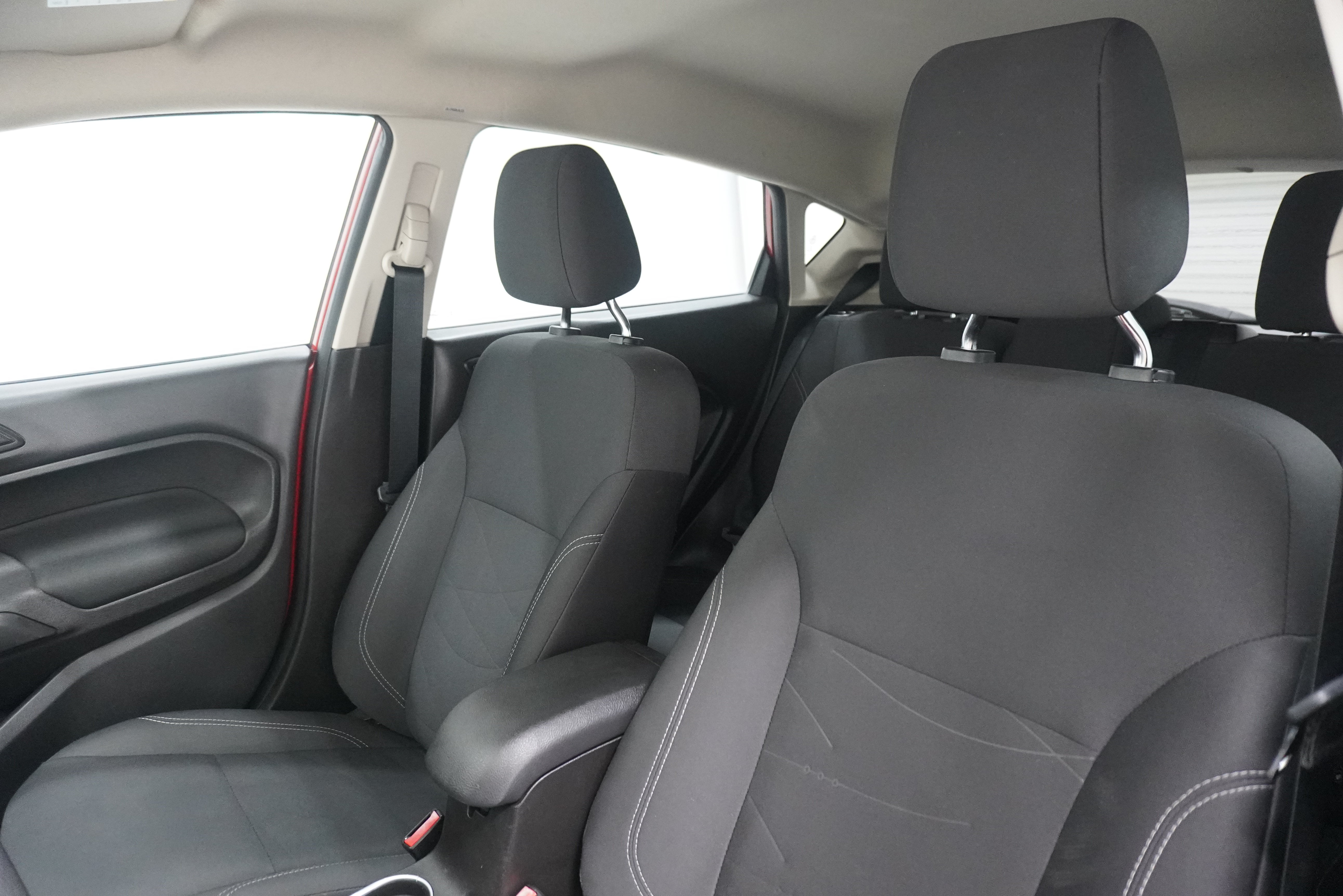 Used 2019 Ford Fiesta SE FWD image 7