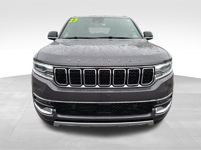 Used 2023 Jeep Wagoneer L Series II AWD/4WD image 2