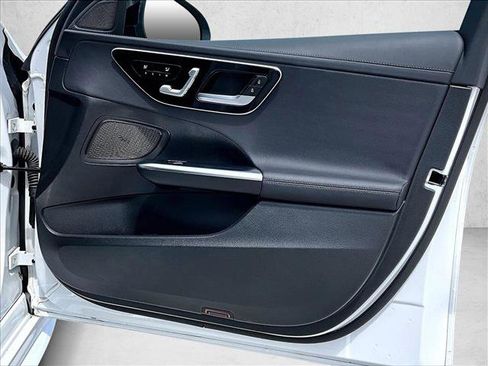 Certified 2022 Mercedes-Benz C 300 Sedan image 19