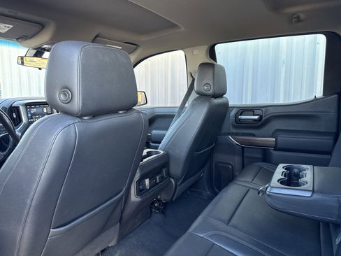 Used 2021 Chevrolet Silverado 1500 LT Trail Boss w/ Convenience Package II image 27