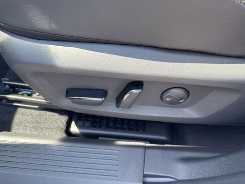 New 2026 Nissan Rogue Platinum AWD/4WD image 26