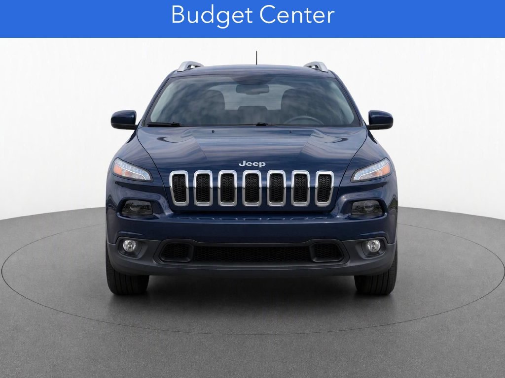 Used 2016 Jeep Cherokee Latitude w/ Cold Weather Group FWD image 5