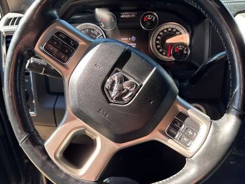 Used 2017 RAM 2500 Laramie w/ Sport Appearance Group AWD/4WD image 8