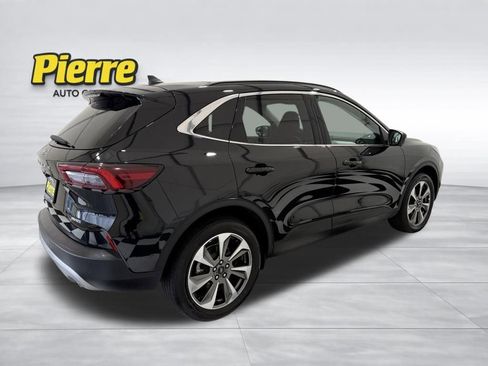 Used 2024 Ford Escape Platinum image 6