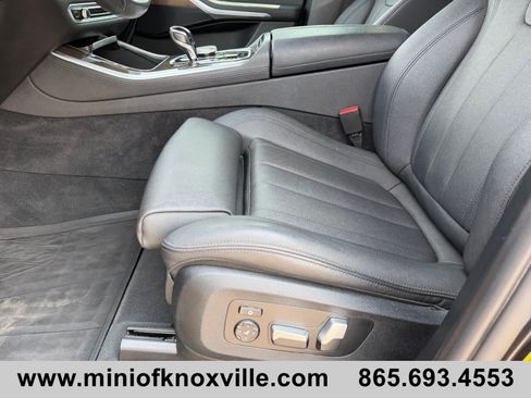 Used 2021 BMW X5 xDrive40i w/ Convenience Package AWD/4WD image 11