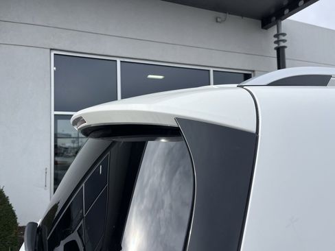 Certified 2025 Mercedes-Benz GLS 450 4MATIC image 78