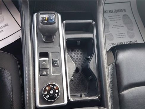 Used 2022 Nissan Pathfinder SL w/ SL Black Package image 20