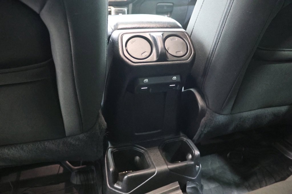 Used 2020 Jeep Wrangler Unlimited Sport AWD/4WD image 32