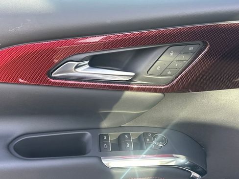 New 2026 Chevrolet Traverse RS w/ LPO, Floor Liner Package image 10