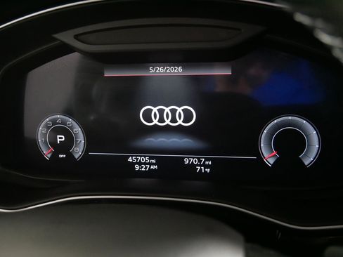 Used 2021 Audi Q7 2.0T Premium Plus w/ Premium Plus Package AWD/4WD image 21