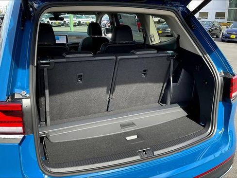 New 2025 Volkswagen Atlas SE image 23