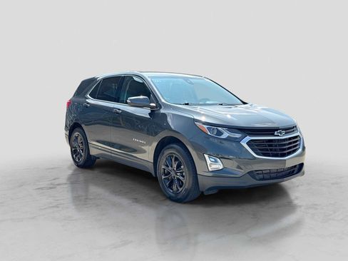 Used 2019 Chevrolet Equinox LT w/ Driver Convenience Package AWD/4WD image 8