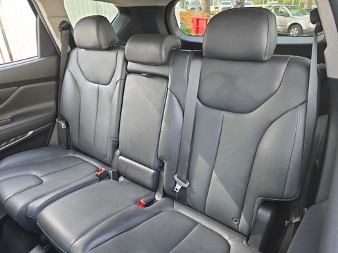 Used 2020 Hyundai Santa Fe Limited image 15