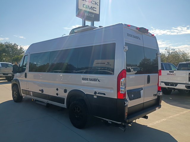 Used 2024 RAM ProMaster 3500 w/ Storage Group FWD image 3