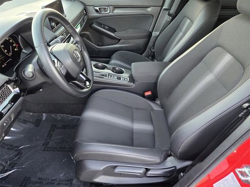 Used 2025 Honda Civic Sport image 25