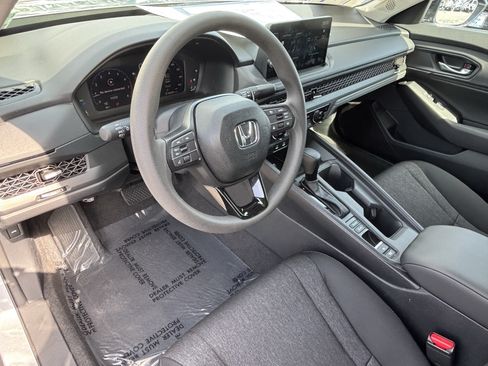 Used 2026 Honda Accord SE image 17