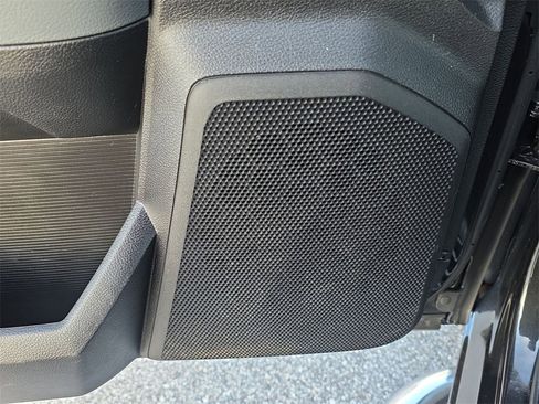 Used 2018 RAM 1500 Big Horn image 21