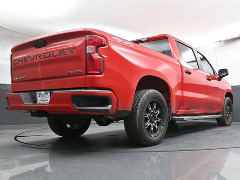 Used 2021 Chevrolet Silverado 1500 Custom image 27