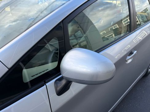 Used 2012 Toyota Prius Two image 16