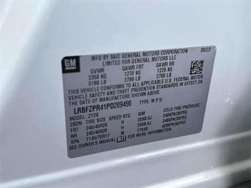 Used 2023 Buick Envision Essence w/ Technology Package I image 28