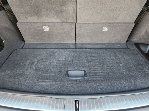 Used 2022 Jeep Grand Cherokee L Overland w/ Luxury Tech Group IV image 37