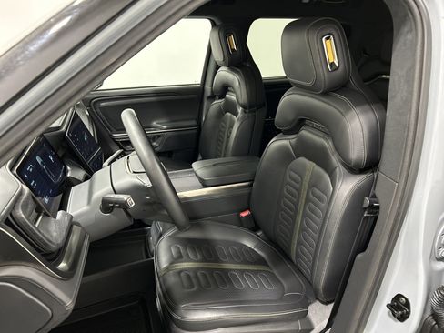 Used 2024 Rivian R1T Adventure image 20