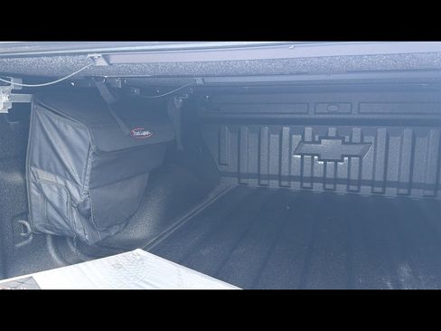 Used 2018 Chevrolet Colorado Z71 AWD/4WD image 26