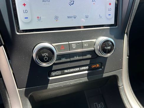 Certified 2024 Ford Edge SEL w/ Convenience Package AWD/4WD image 20