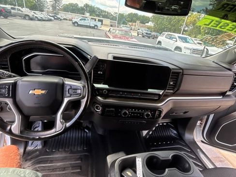 Used 2024 Chevrolet Silverado 2500 LT w/ Convenience Package AWD/4WD image 21