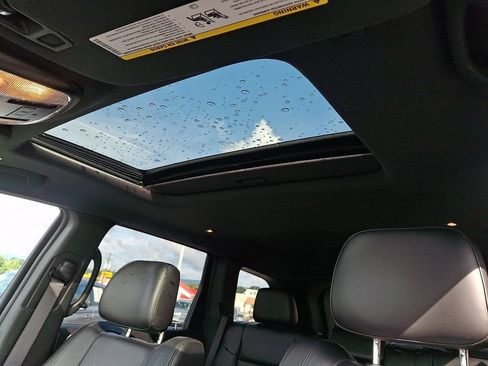Used 2020 Jeep Grand Cherokee Limited w/ Premium Lighting Group AWD/4WD image 14