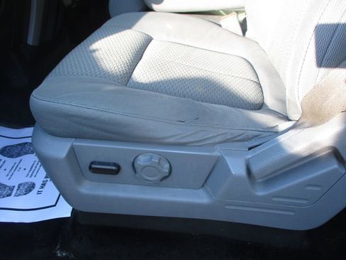 Used 2014 Ford F150 XLT w/ Equipment Group 302A Luxury image 10