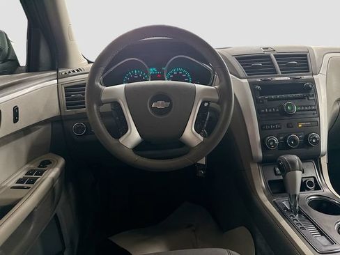 Used 2010 Chevrolet Traverse LT w/ Personal Connectivity Package FWD image 20