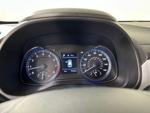 Used 2021 Hyundai Kona SE w/ Cargo Package image 18