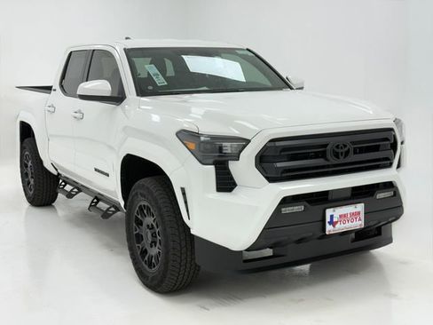 New 2026 Toyota Tacoma SR5 AWD/4WD image 2