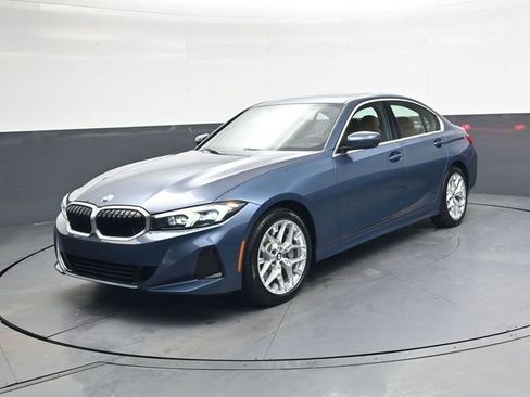 Used 2025 BMW 330i xDrive Sedan image 10