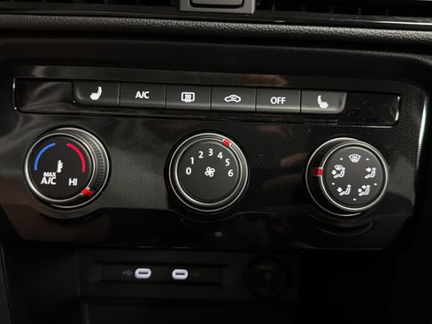 New 2026 Volkswagen Taos S image 22