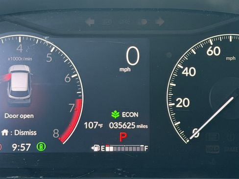 Used 2023 Honda HR-V LX image 24