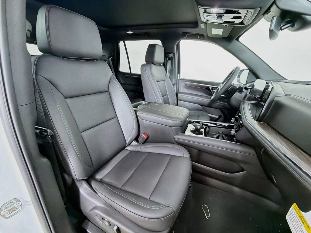 New 2026 Chevrolet Tahoe Z71 w/ Comfort Package AWD/4WD image 24