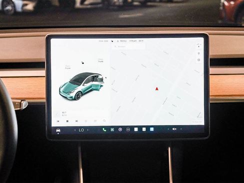 Used 2021 Tesla Model Y 2WD image 13