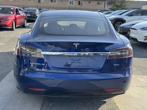 Used 2016 Tesla Model S 75D image 3
