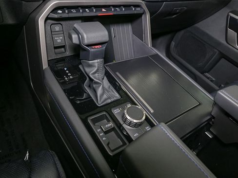 New 2026 Toyota Tundra Platinum image 21