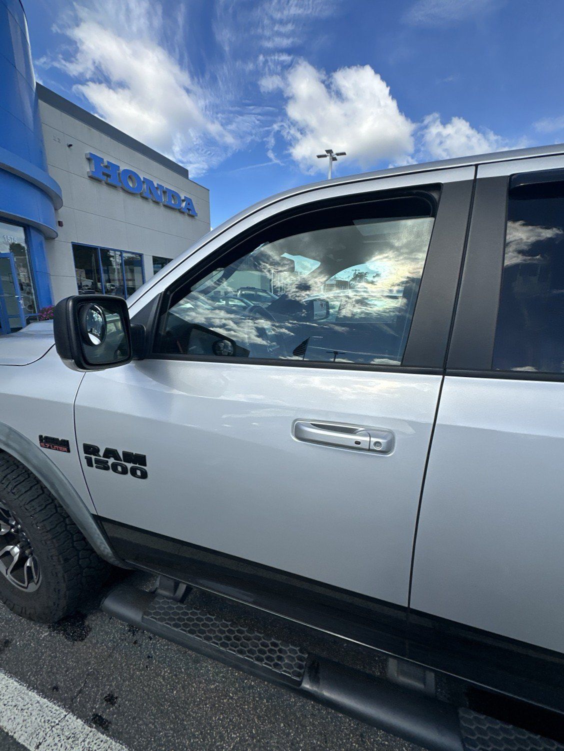Used 2016 RAM 1500 Rebel w/ Luxury Group AWD/4WD image 10