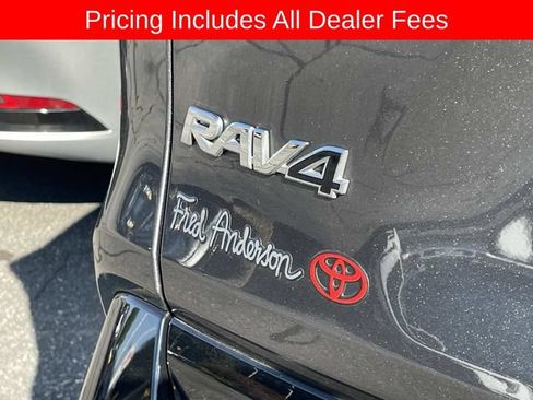 Used 2023 Toyota RAV4 XSE AWD/4WD image 11