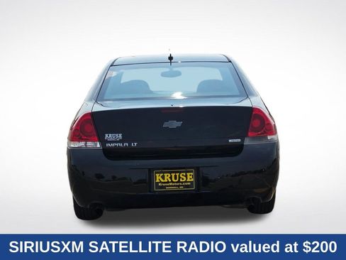 Used 2014 Chevrolet Impala LT w/ LT Sunroof Package FWD image 5