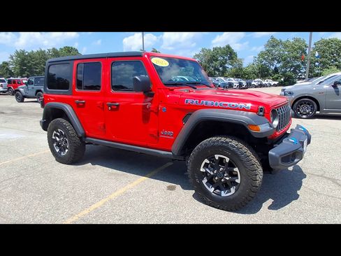 Used 2025 Jeep Wrangler Unlimited Rubicon 4xe w/ Convenience Group AWD/4WD image 2