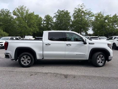 Used 2025 GMC Sierra 1500 SLT AWD/4WD image 2