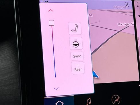 New 2025 Jeep Grand Cherokee L Limited w/ Trailer Tow Package image 27