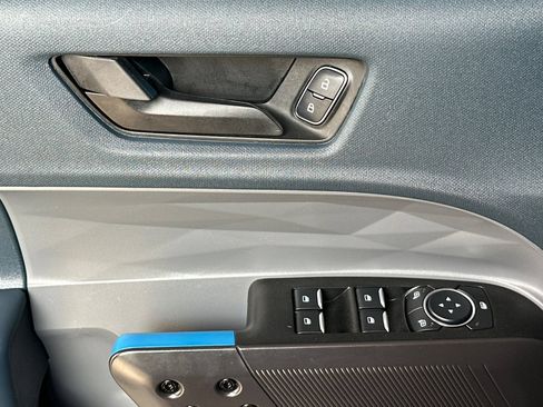 Used 2025 Ford Maverick Lobo AWD/4WD image 14