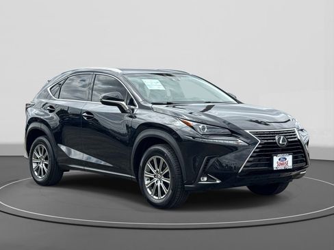 Used 2018 Lexus NX 300 FWD w/ Accessory Package image 4
