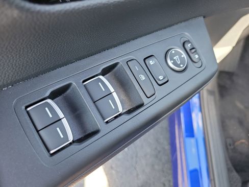 Used 2023 Honda CR-V EX-L image 19